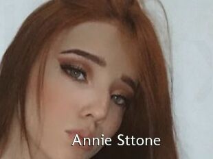 Annie_Sttone