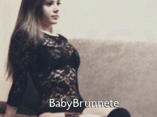 BabyBrunnete_