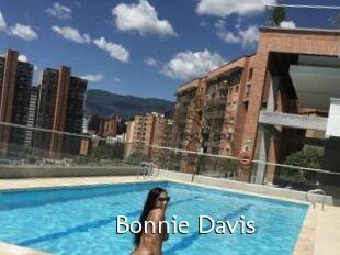 Bonnie_Davis