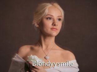 Blondyysmile
