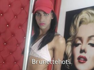 Brunettehots