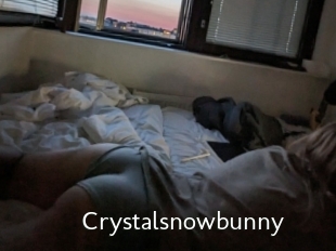 Crystalsnowbunny