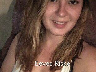 Eevee_Riske