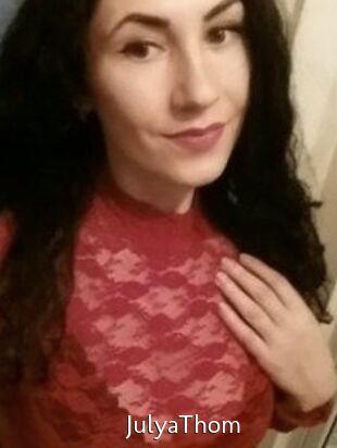 JulyaThom