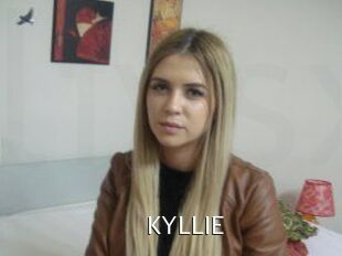 KYLLIE_