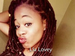 Lia_Lovey