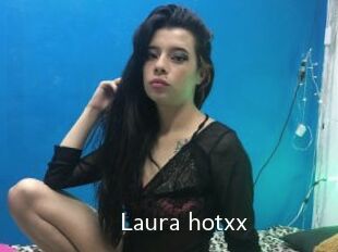 Laura_hotxx