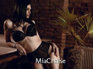 MiaChaise