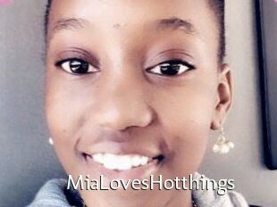 MiaLovesHotthings