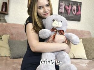 MiaVey