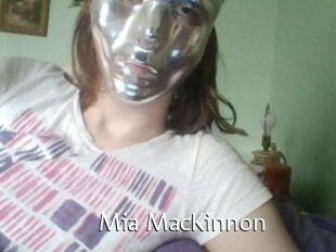 Mia_MacKinnon