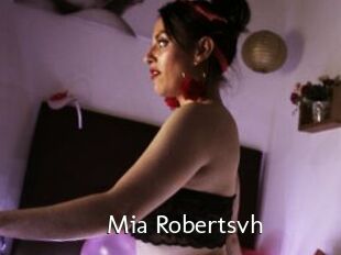 Mia_Robertsvh