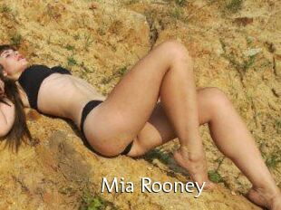 Mia_Rooney