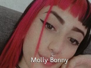 Molly_Bonny