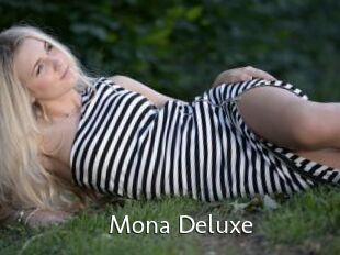 Mona_Deluxe_