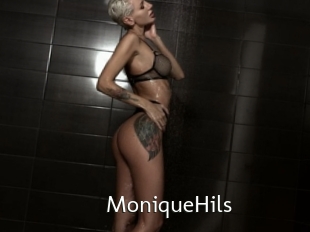 MoniqueHils