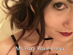 Ms_Foxy_Roxie_Freya