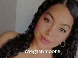 Megaanmoore