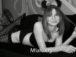 Miafoxxy