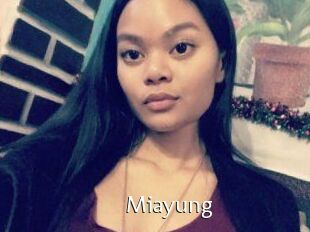 Mia_yung