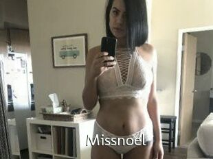 Miss_noel