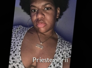 Priestessbrii