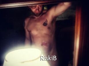 RiskiB