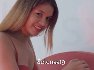 Selenaa19