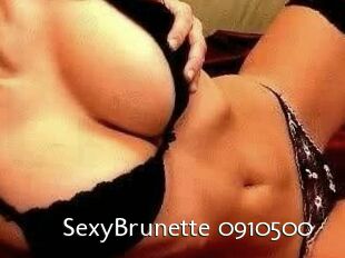 SexyBrunette-0910500