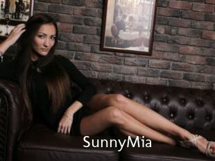 SunnyMia
