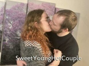 SweetYoungHotCouple
