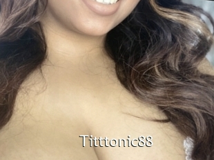 Titttonic88