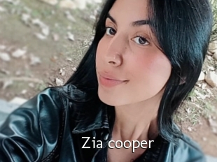 Zia_cooper